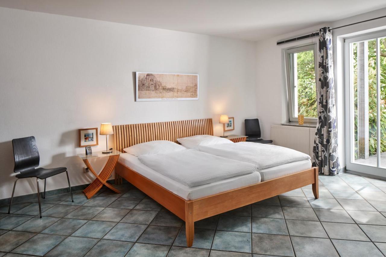 Ferienwohnungen Haus Am Deich Prerow Luaran gambar
